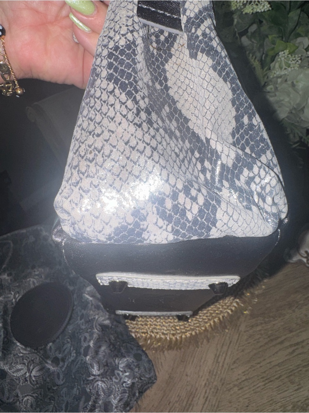 LIKE NEW Sharif Metallic Black & Snakeskin Shoulder Bag - STATEMENT PIECE - Picture 7 of 10
